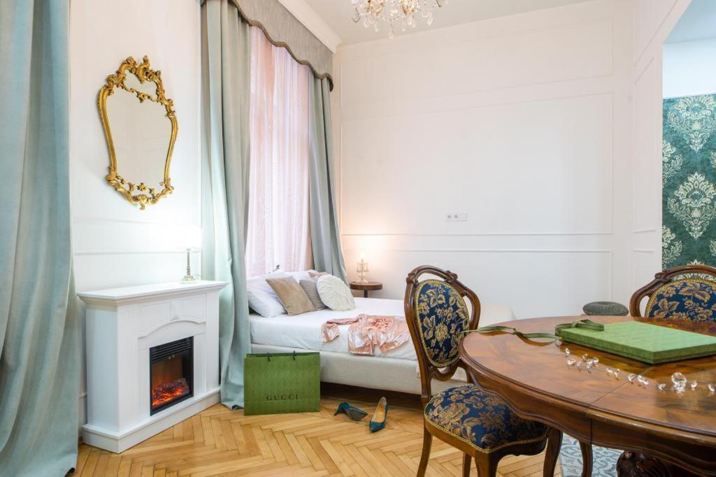Regina Apartments On Kiraly Street Budapest Bagian luar foto
