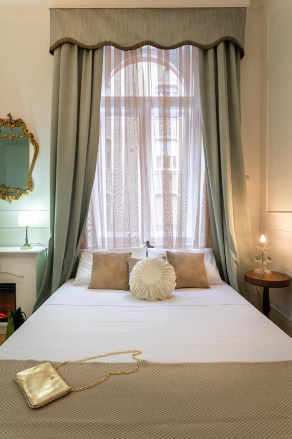 Regina Apartments On Kiraly Street Budapest Bagian luar foto